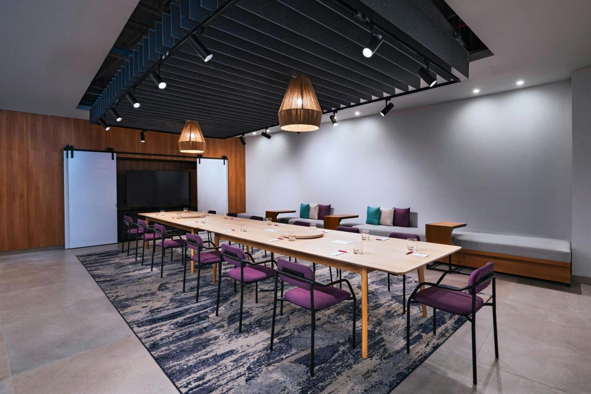 Hotel Aloft Playa Del Carmen Zewnętrze zdjęcie Meeting room at the hotel